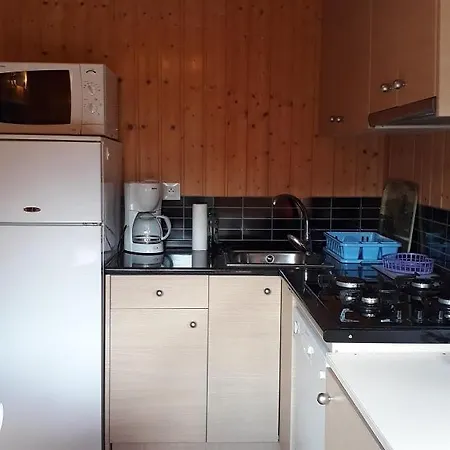 Camping Les Marmottes Campsite Chamonix